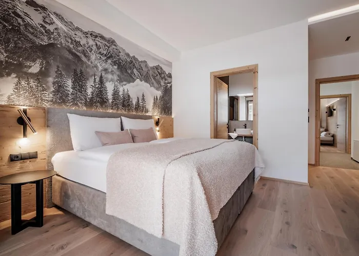 Leni Mountain Aparthotel