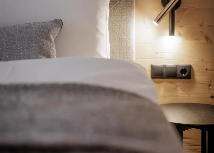 Ξενοδοχείο με διαμερίσματα Leni Mountain Ζόλντεν