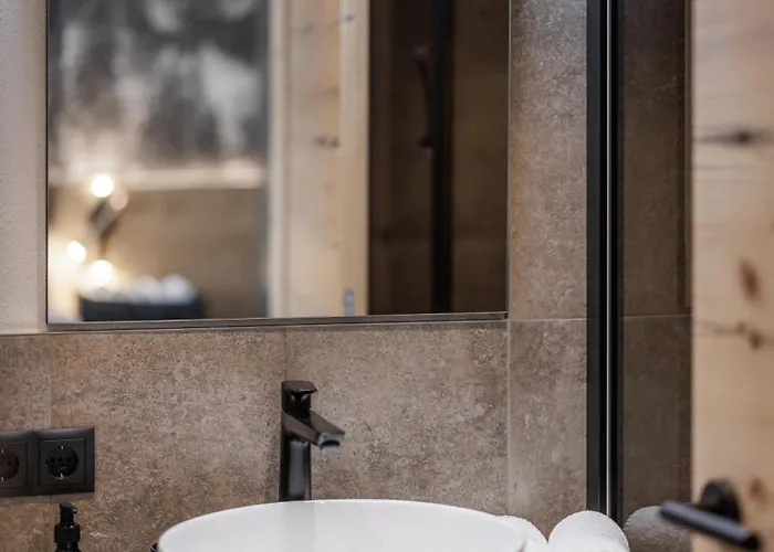 Leni Mountain Lägenhetshotell