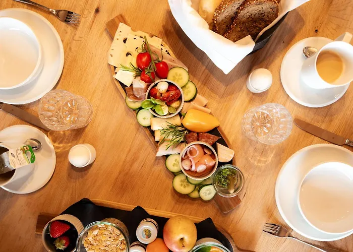 Leni Mountain 4* Ζόλντεν