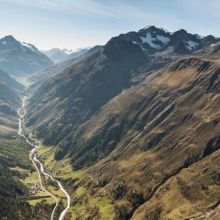 Ξενοδοχείο με διαμερίσματα Leni Mountain