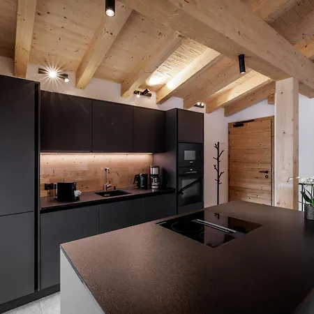 Leni Mountain Ξενοδοχείο με διαμερίσματα 4*