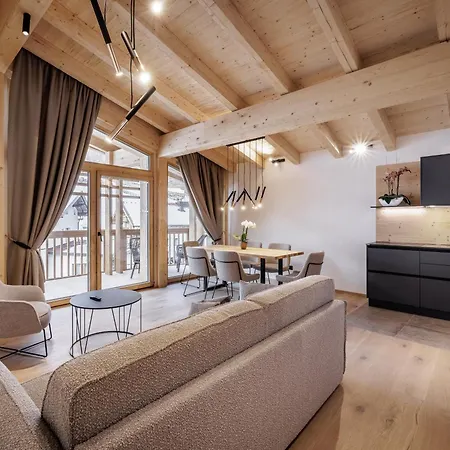 Ξενοδοχείο με διαμερίσματα Leni Mountain