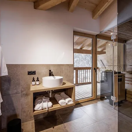 Apart-hotel Leni Mountain