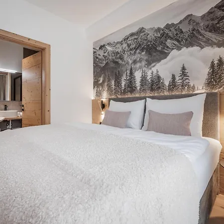 Aparthotel Leni Mountain