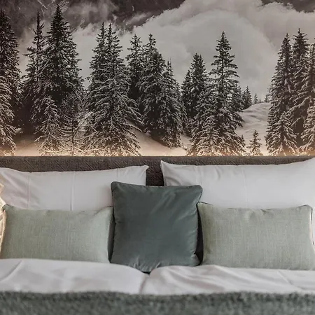 Leni Mountain Aparthotel