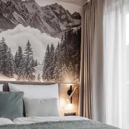 Leni Mountain Aparthotel Sölden