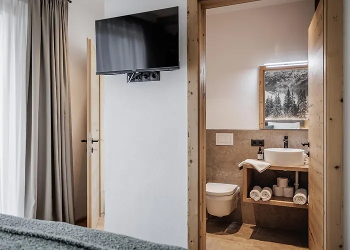 Leni Mountain מלון דירות